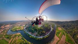 Virtual reality vs Reality