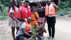 Ecotourism and visiting the pygmies around the Lobe waterfalls